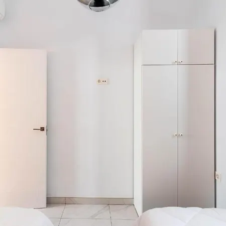 Expoholidays - Center Apartment *