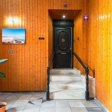 Expoholidays - Center Apartment Almeria