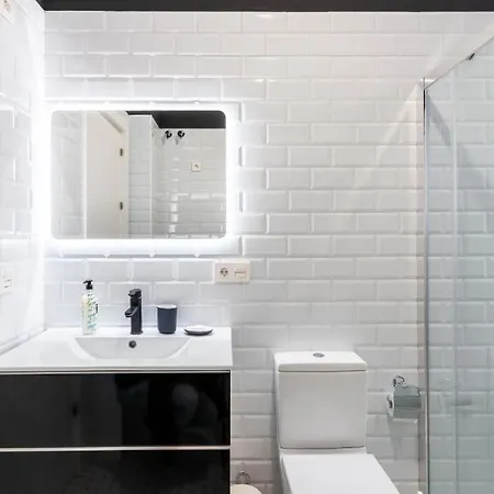 Expoholidays - Center Apartment *